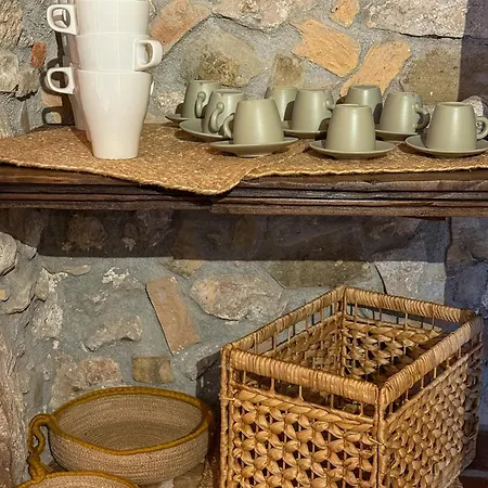 Alojamento de Acomodação e Pequeno-almoço Casa Petra *
