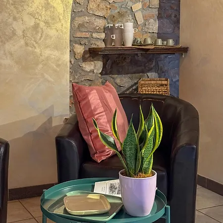 Casa Petra Alojamento de Acomodação e Pequeno-almoço Itri