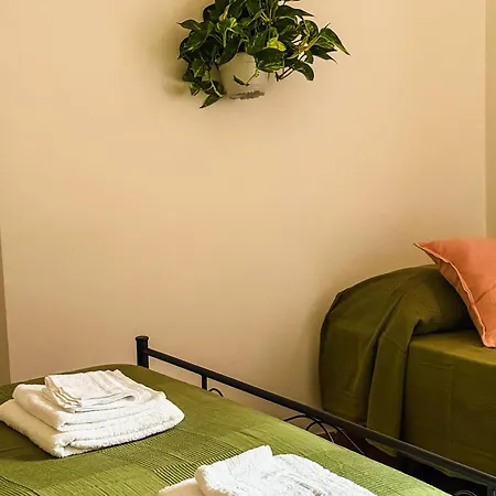 Casa Petra Bed & Breakfast 3*