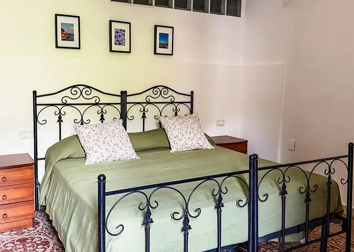 Casa Petra Panzió Itri